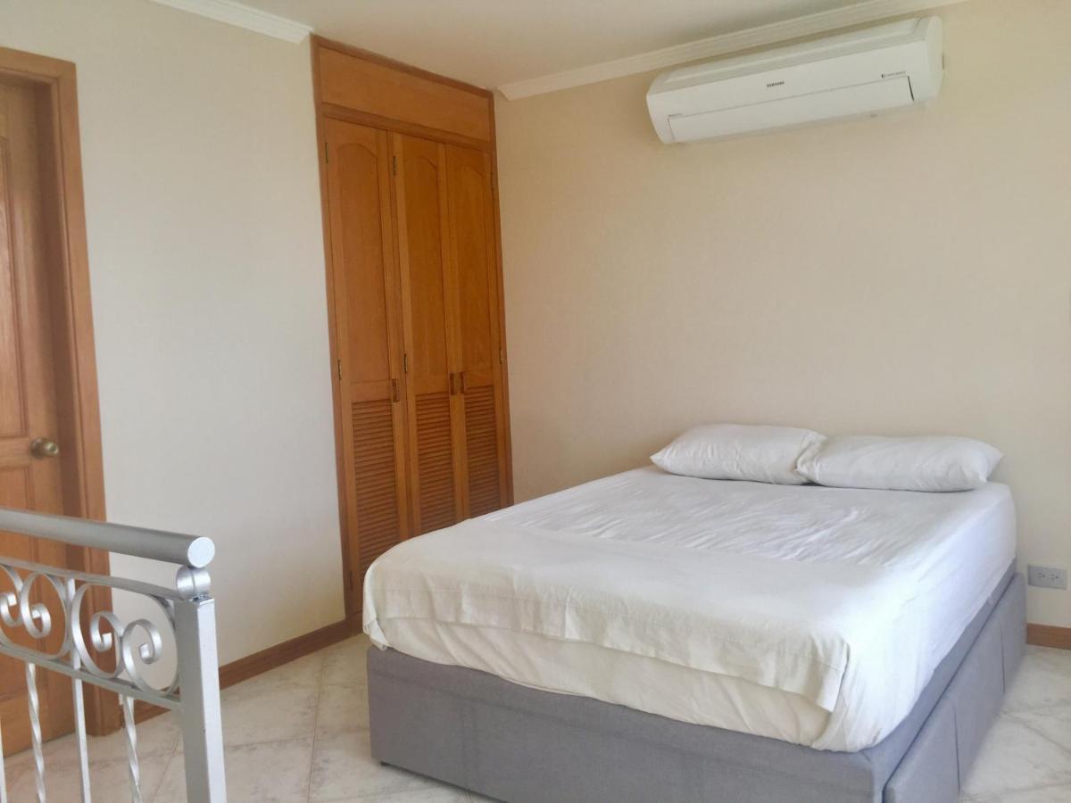 Edificio El Penon Del Rodadero Appartement Santa Marta  Buitenkant foto